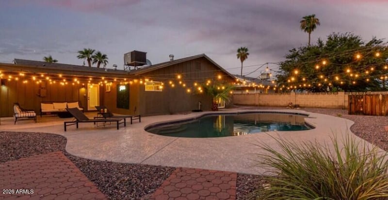 8537 Clarendon Ave, Scottsdale, AZ 85251