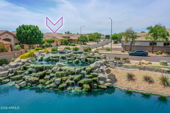 8537 Mohawk Ln, Peoria, AZ 85382