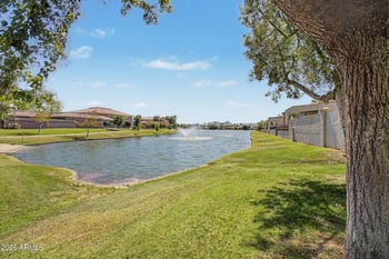 8537 N 84th Pl, Scottsdale, AZ 85258