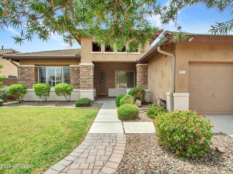 8537 W Mohawk Ln, Peoria, AZ 85382