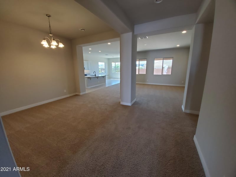 8537 Myrtle Ave, Glendale, AZ 85305