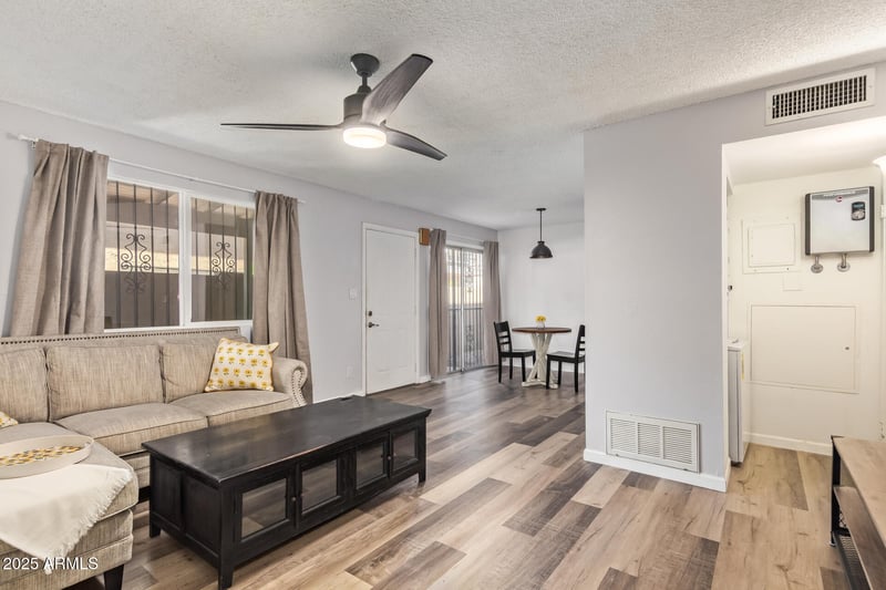 8538 Portland St, Scottsdale, AZ 85257