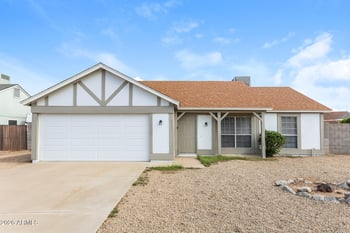 8538 W Columbine Dr, Peoria, AZ 85381