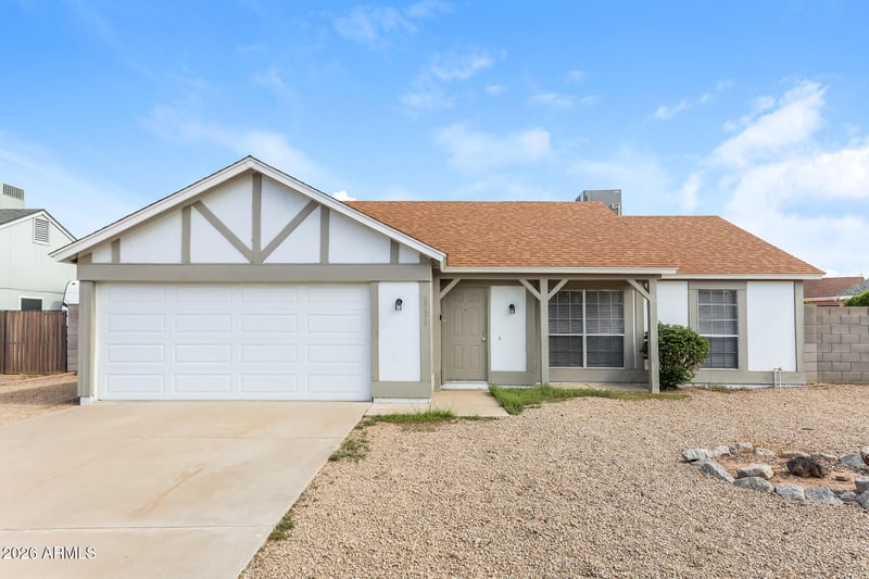 8538 W Columbine Dr, Peoria, AZ 85381