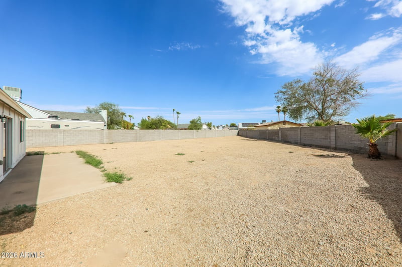 8538 W Columbine Dr, Peoria, AZ 85381