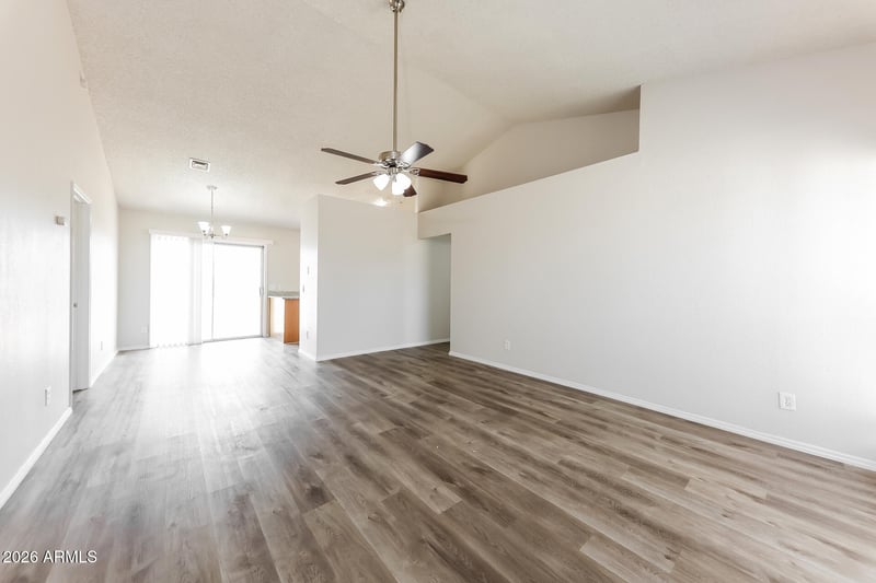 8538 W Columbine Dr, Peoria, AZ 85381