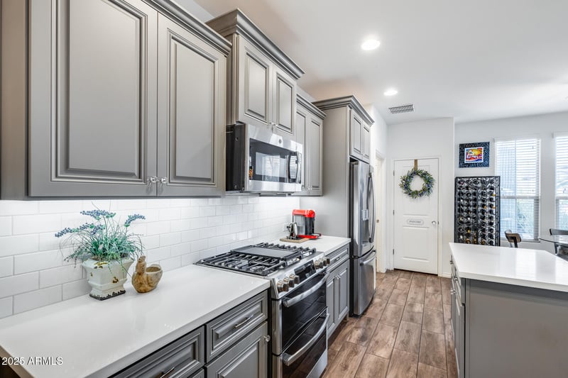 854 Farmers Ln, Queen Creek, AZ 85140