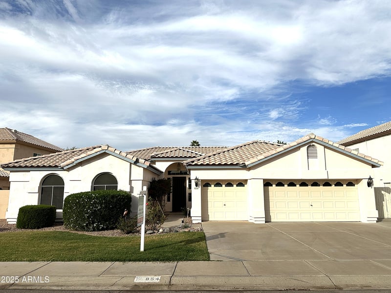 854 Mesquite St, Gilbert, AZ 85233