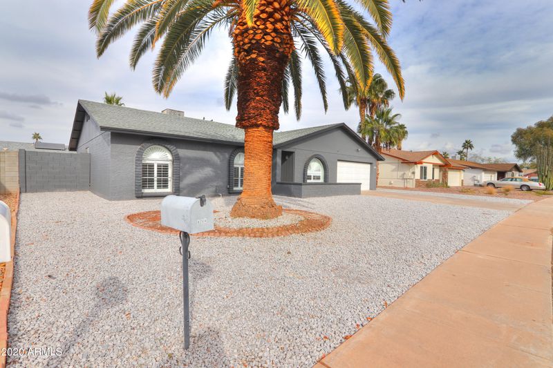 854 W Kiowa Ave, Mesa, AZ 85210