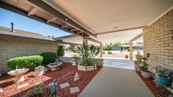 854 W Moon Valley Dr, Phoenix, AZ 85023