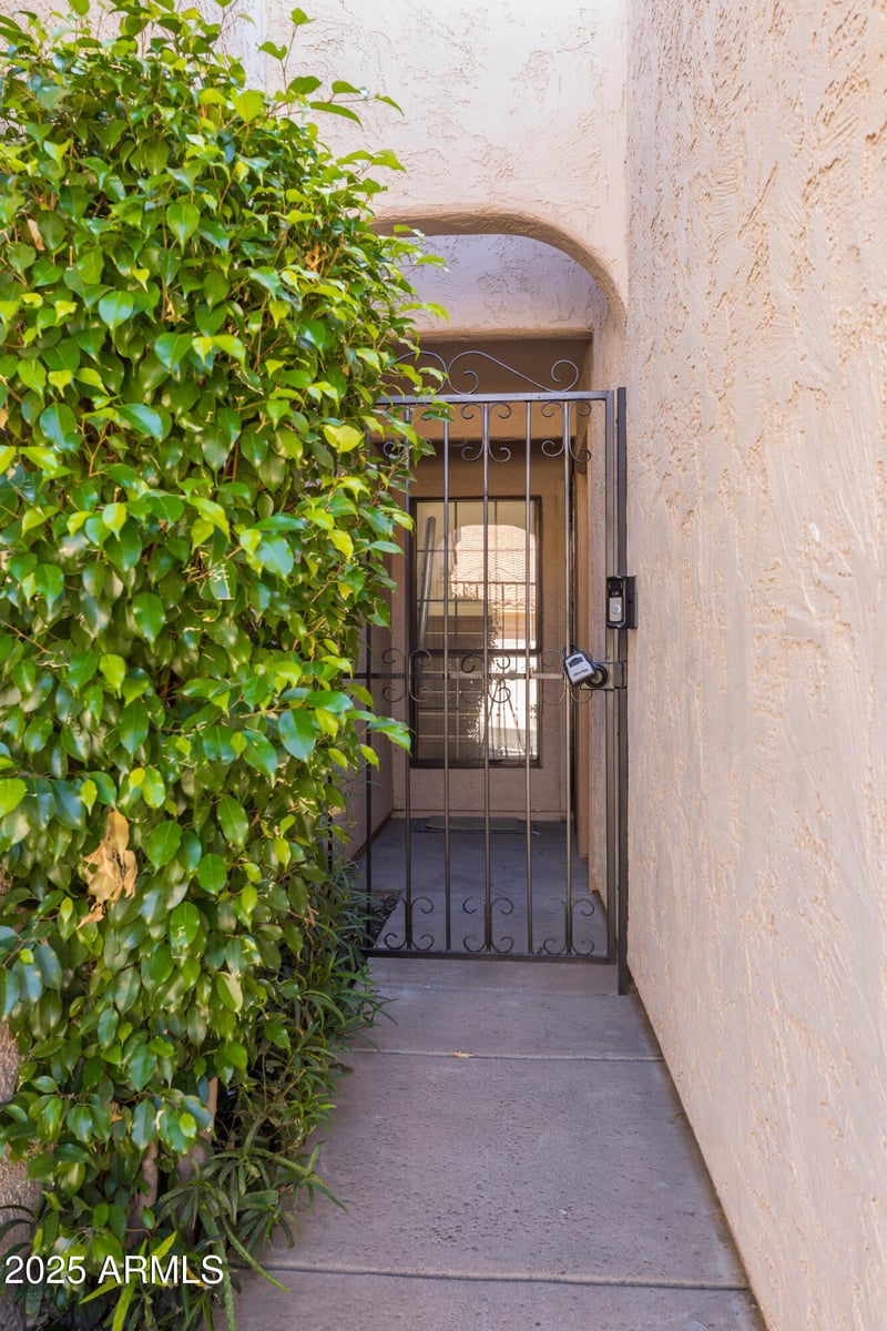 8540 Central Ave #5, Phoenix, AZ 85020