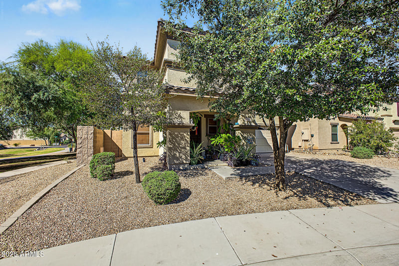 8540 N 63rd Ln, Glendale, AZ 85302