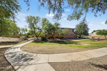 8540 N 63rd Ln, Glendale, AZ 85302
