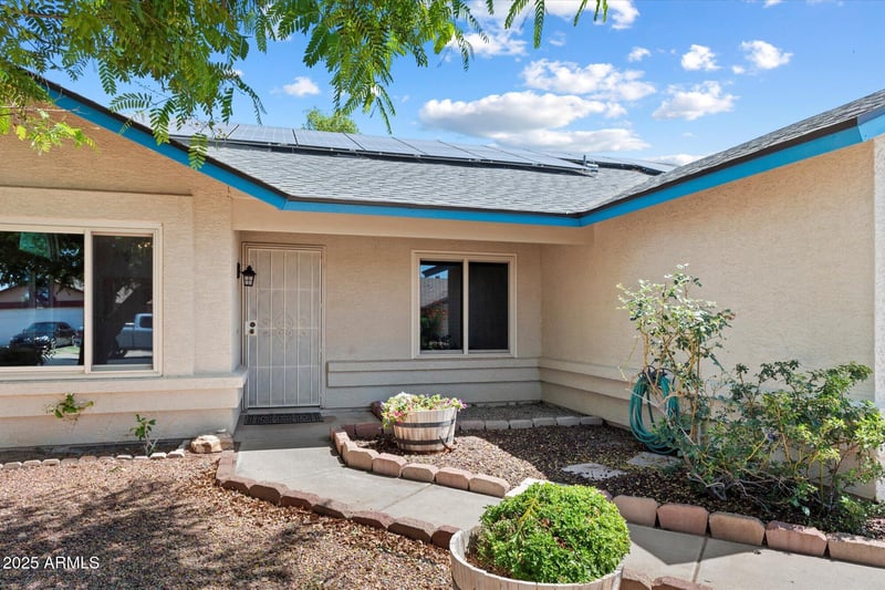 8540 Ocotillo Rd, Glendale, AZ 85305
