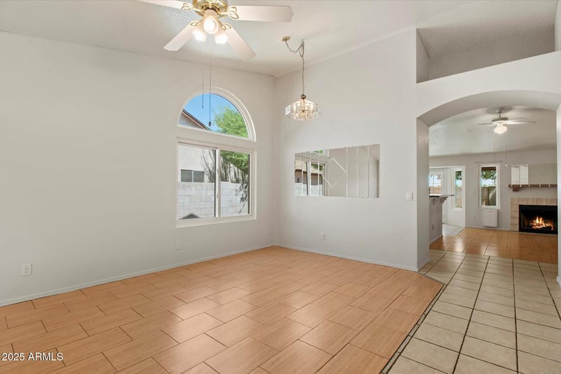 8540 Ocotillo Rd, Glendale, AZ 85305
