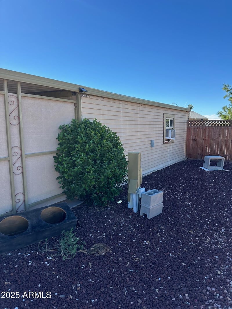 8541 Dewberry Ave, Mesa, AZ 85208
