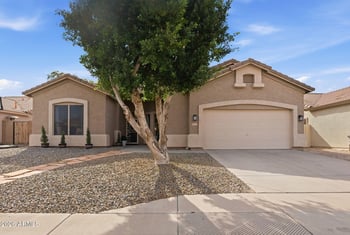 8541 Neville Ave, Mesa, AZ 85209