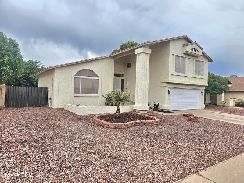 8541 Pershing Ave, Peoria, AZ 85381