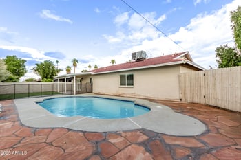 8542 42nd Dr, Phoenix, AZ 85051