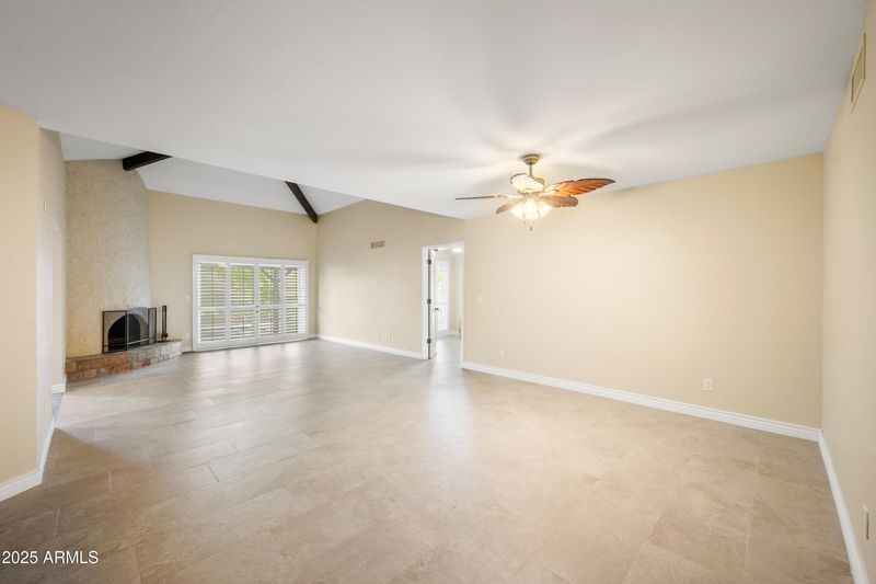 8542 E San Bernardo Dr, Scottsdale, AZ 85258