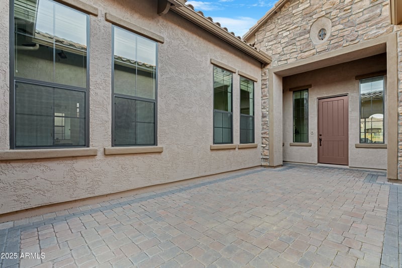 8542 Lockwood St, Mesa, AZ 85207
