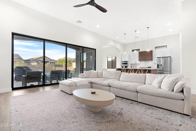 8542 Lockwood St, Mesa, AZ 85207