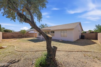 8542 Oregon Ave, Glendale, AZ 85305