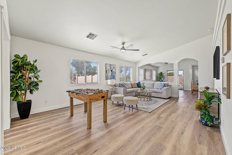 8542 W Cordes Rd, Tolleson, AZ 85353