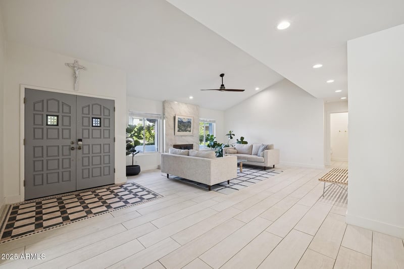 8542 Woodland Ct, Scottsdale, AZ 85258