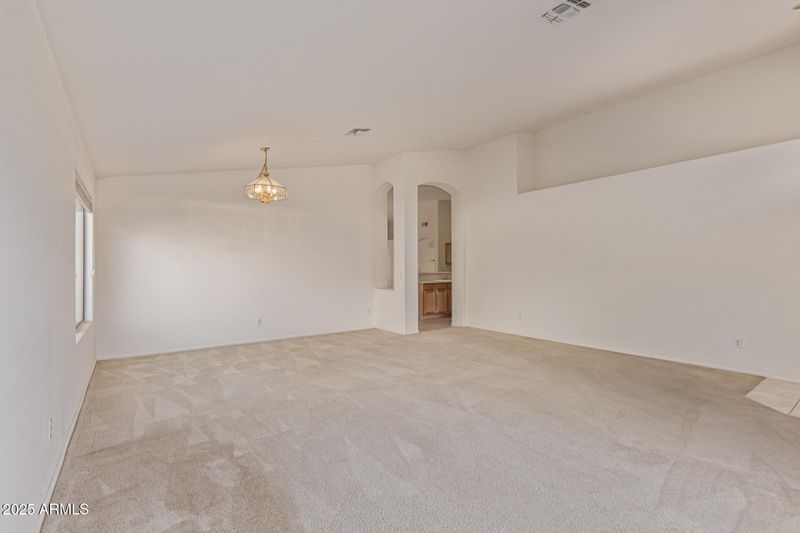 8543 E Posada Ave, Mesa, AZ 85212