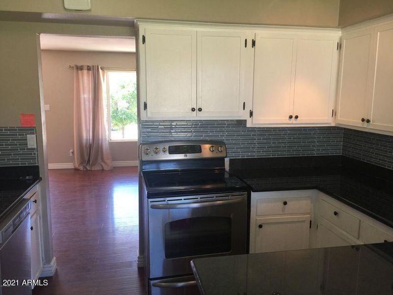 8544 E Plaza Ave, Scottsdale, AZ 85250