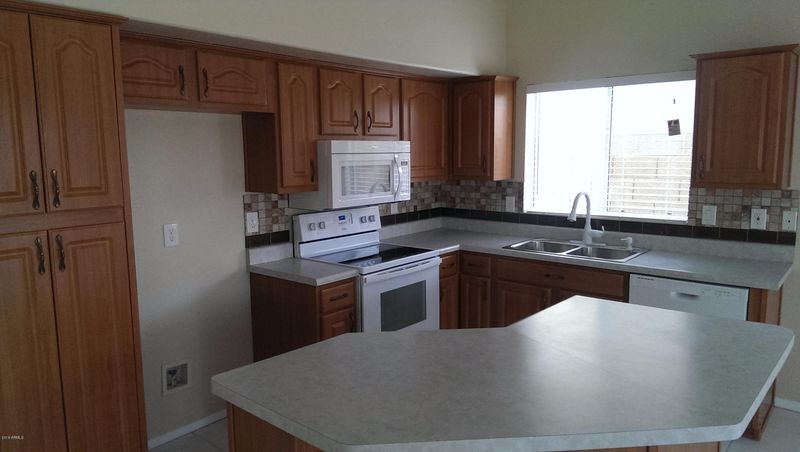 8544 W Edgemont Ave, Phoenix, AZ 85037