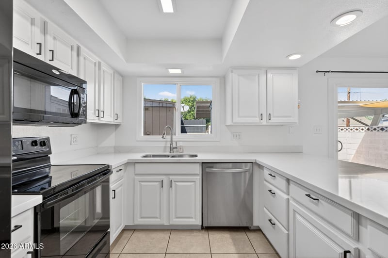 8548 Mcdonald Dr, Scottsdale, AZ 85250