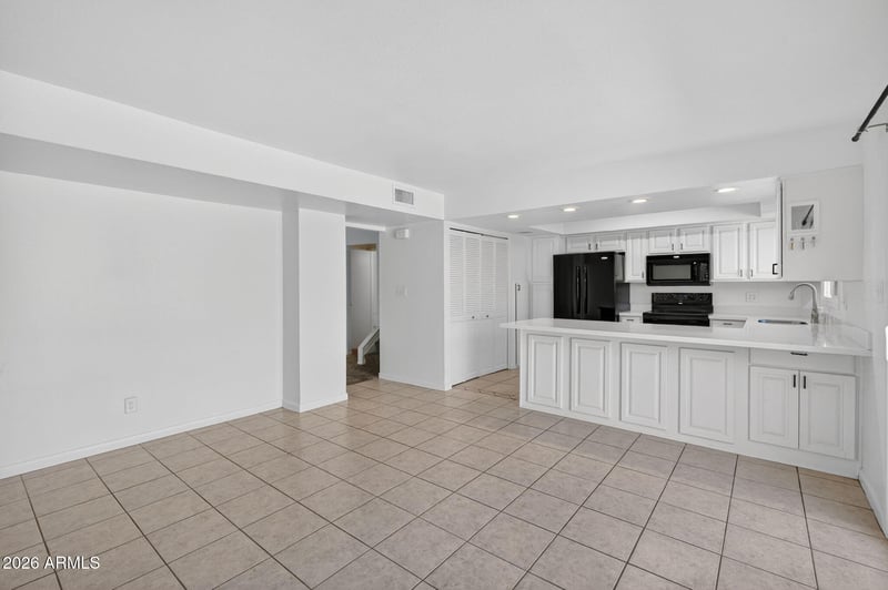 8548 Mcdonald Dr, Scottsdale, AZ 85250