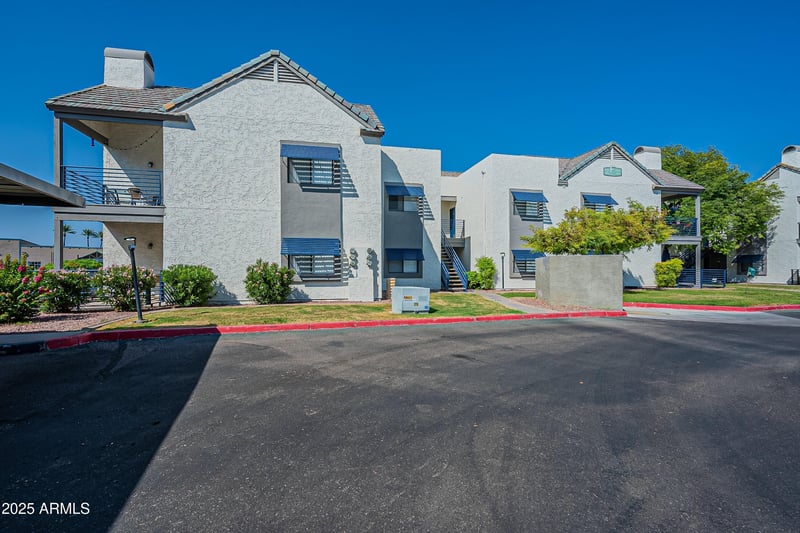 855 Dobson Rd #2090, Chandler, AZ 85224