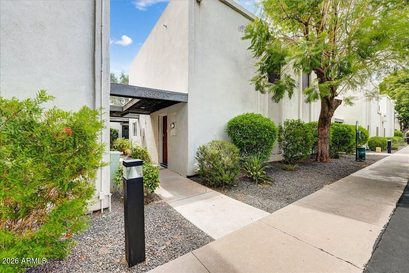 8550 Indian School Rd #F, Scottsdale, AZ 85251