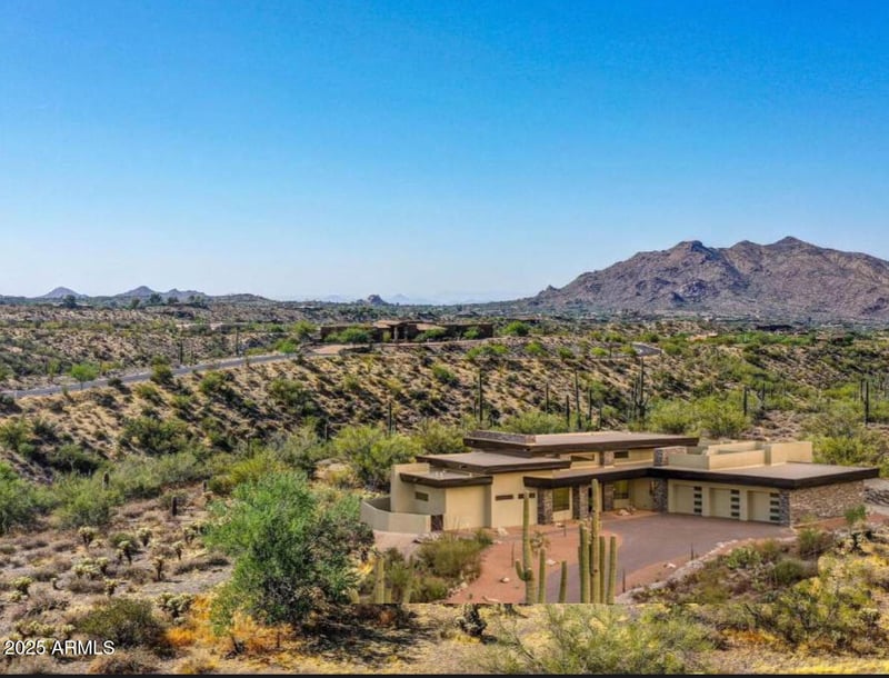 8550 Father Kino Trl, Carefree, AZ 85377