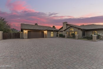 8551 Wood Dr, Scottsdale, AZ 85260