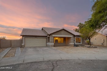 8552 Meadowbrook Ave, Phoenix, AZ 85037