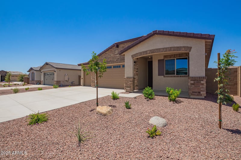8556 175th Ln, Waddell, AZ 85355