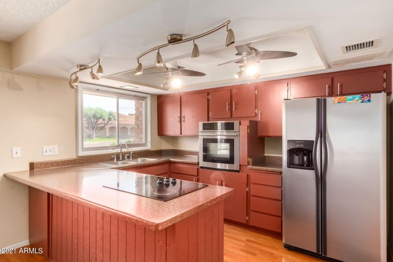 8556 E Mcdonald Dr, Scottsdale, AZ 85250