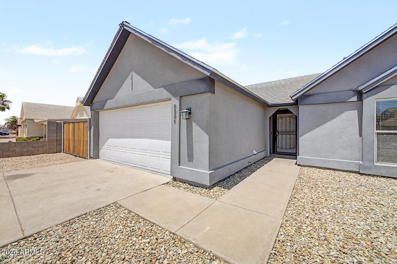 8556 W Charter Oak Rd, Peoria, AZ 85381