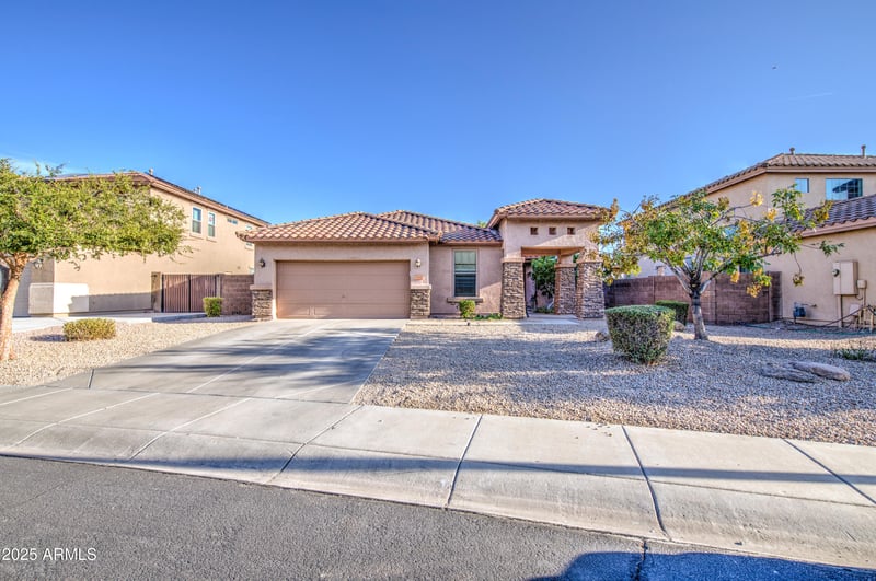 8557 Malapai Dr, Peoria, AZ 85345