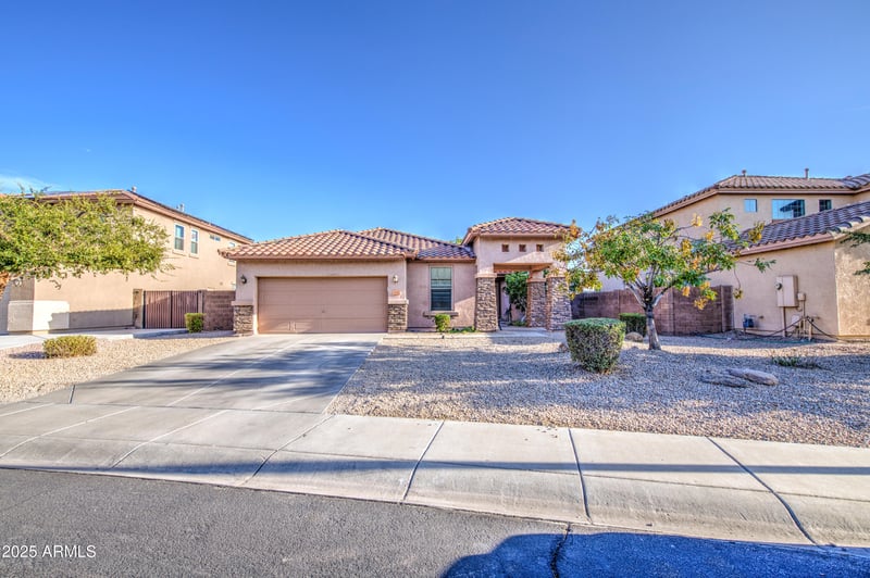 8557 Malapai Dr, Peoria, AZ 85345