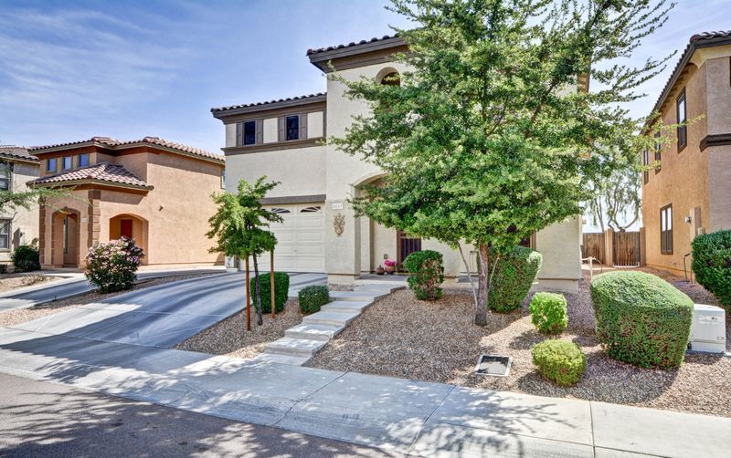 8557 N 63rd Dr, Glendale, AZ 85302