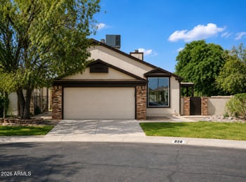 856 E Calle Del Norte Dr, Chandler, AZ 85225