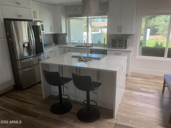 856 Village Circle Dr, Phoenix, AZ 85022