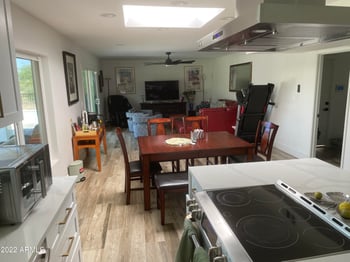 856 Village Circle Dr, Phoenix, AZ 85022