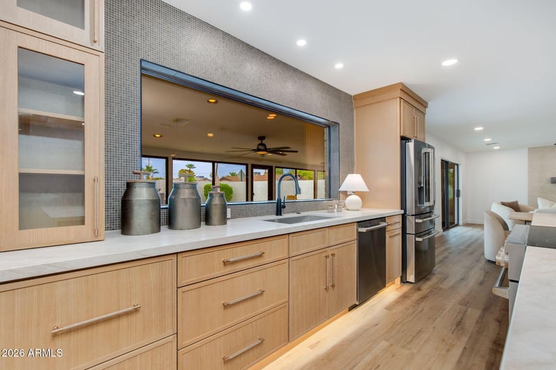 8562 E Turney Ave, Scottsdale, AZ 85251