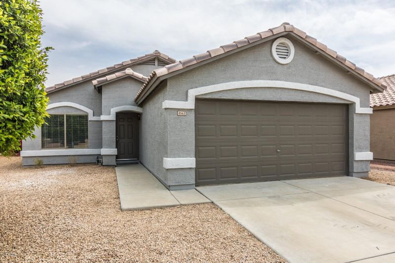 8563 W Eva St, Peoria, AZ 85345
